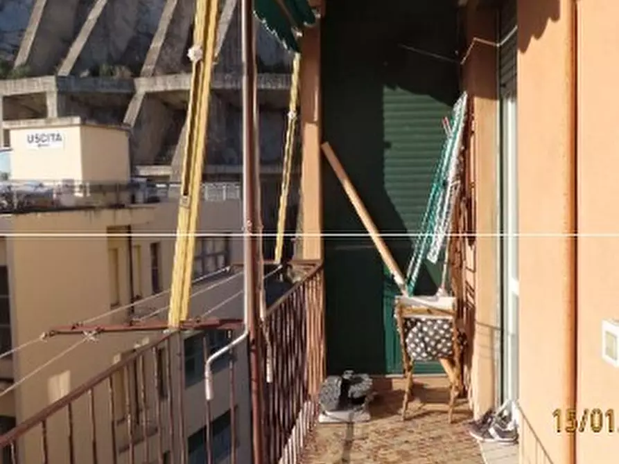 Immagine 5 di Pentalocale in vendita  in Via Dino Col 10 a Genova