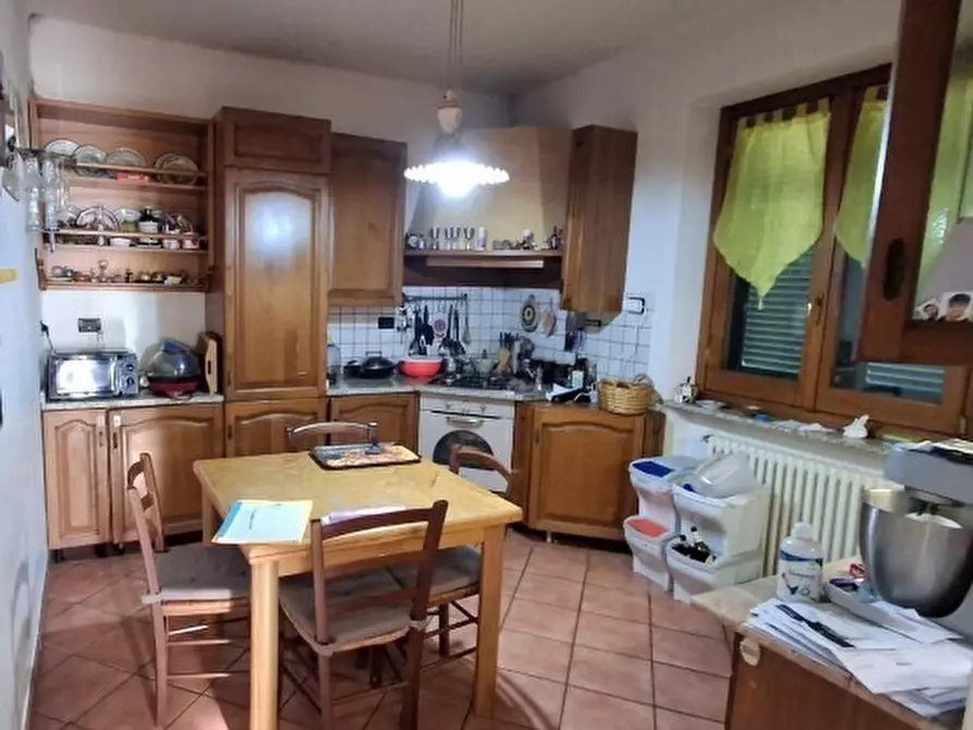 Immagine 6 di Pentalocale in vendita  in Viale Milite Ignoto 31/2 a Busalla