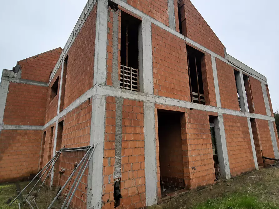 Immagine 3 di Villetta a schiera in vendita  in Via Isabella Chiodi 18 a Gamalero