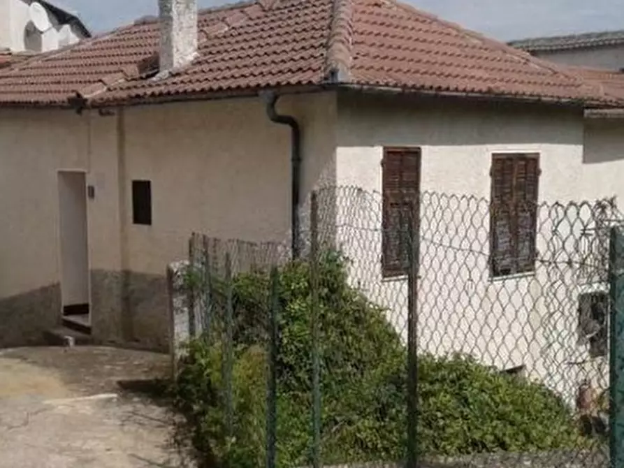 Immagine 1 di Porzione di casa in vendita  in Via Costasecca 5 a Rezzo