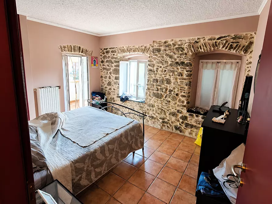 Immagine 4 di Trilocale in vendita  in Via Gresino 28 a Varese Ligure