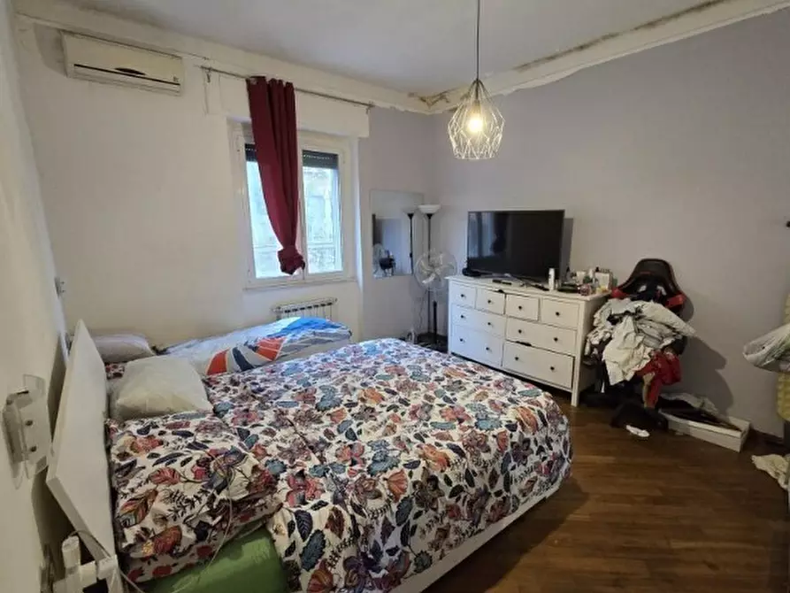 Immagine 5 di Pentalocale in vendita  in Via Piero Pinetti 41 a Genova