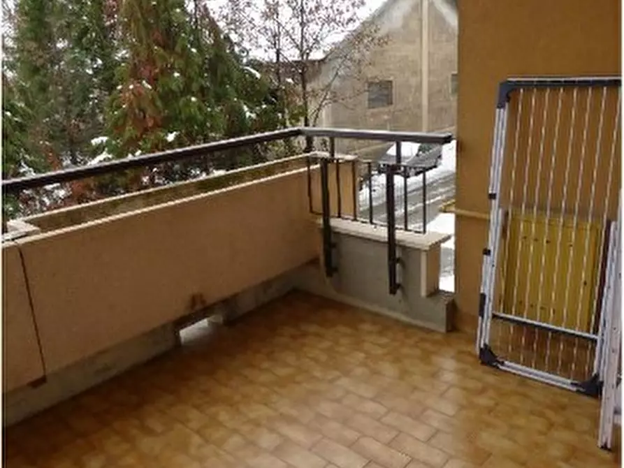 Immagine 8 di Quadrilocale in vendita  in Via Beppe Fenoglio 14a a Cuneo