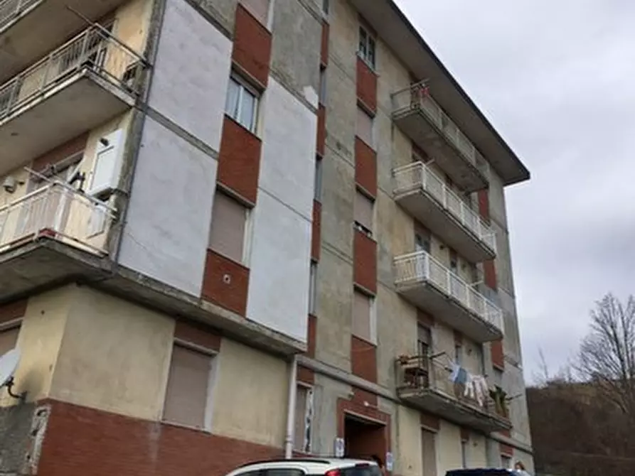 Immagine 1 di Quadrilocale in vendita  in Frazione Acquafredda 29 a Montoggio