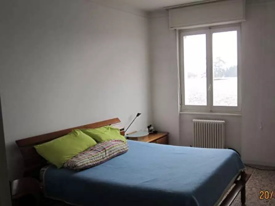 Immagine 2 di Pentalocale in vendita  in Via Fratelli Rosselli 26 a Sale