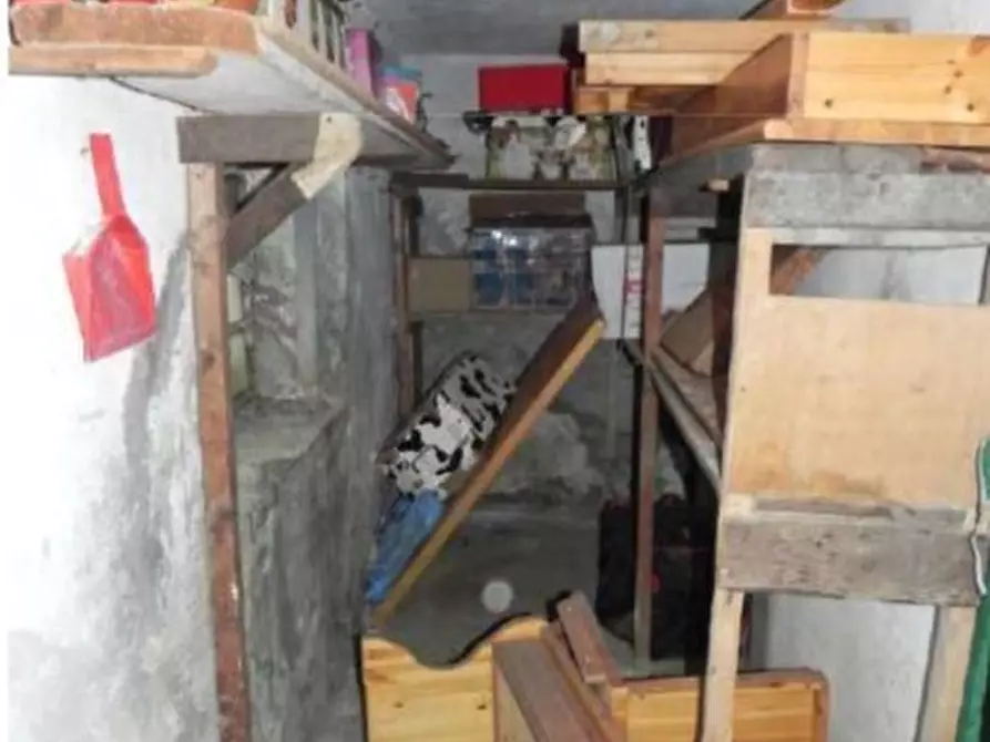 Immagine 6 di Magazzino in vendita  in Via S. Ambrogio di Fegino 2B a Genova