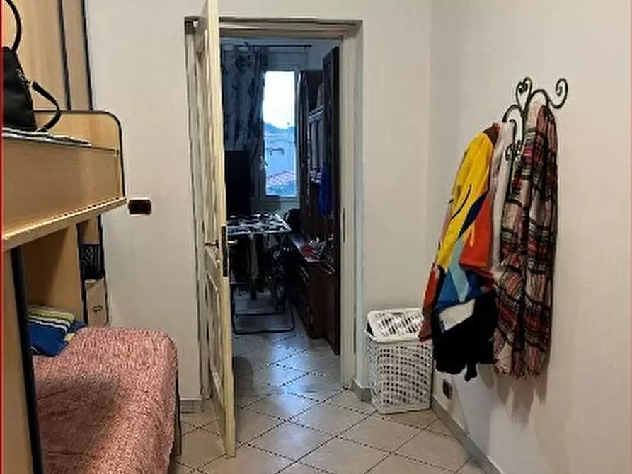 Immagine 7 di Quadrilocale in vendita  in Via Renato Quartini 22 a Genova