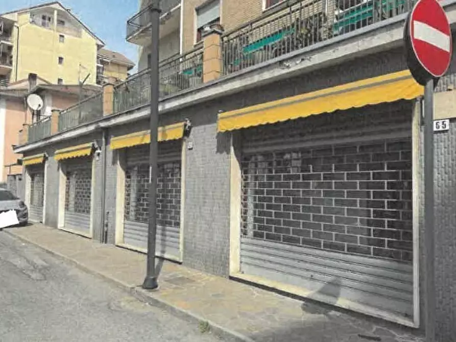 Immagine 3 di Locale commerciale in vendita  in Via Emilia 36 a Acqui Terme