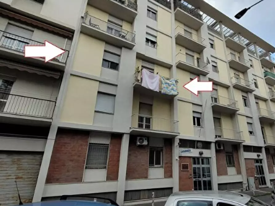 Immagine 1 di Pentalocale in vendita  in Via Ugo Foscolo 128/1 a La Spezia