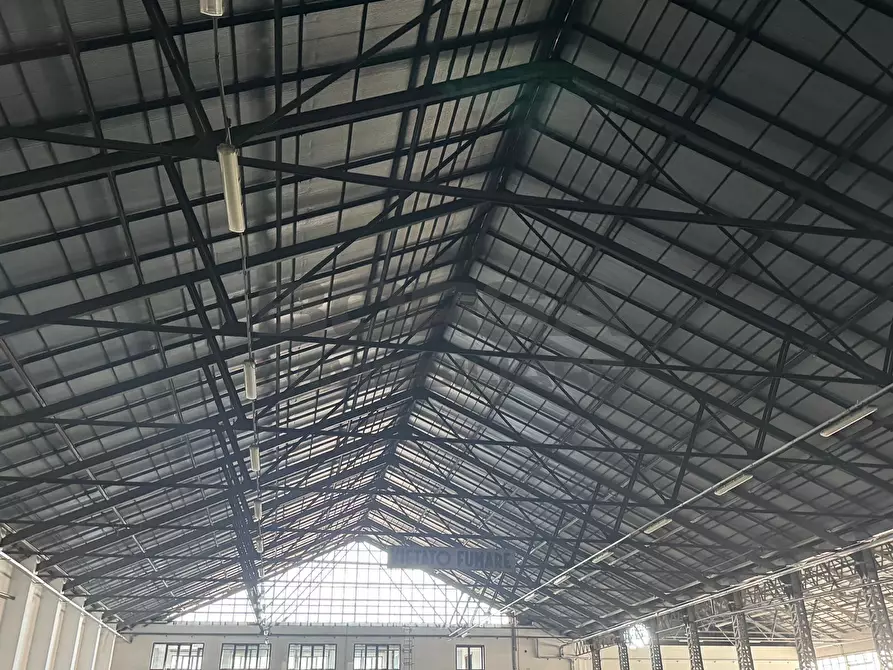 Immagine 14 di Magazzino in vendita  in Via Salvatore Orlando 10 a Livorno