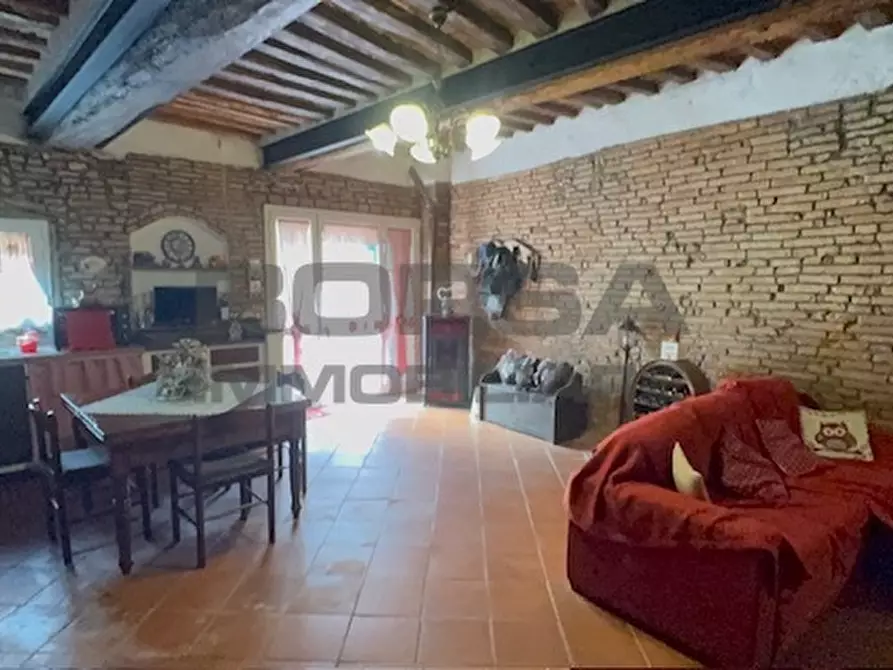 Immagine 10 di Bilocale in vendita  in Via  trento e trieste a Fauglia