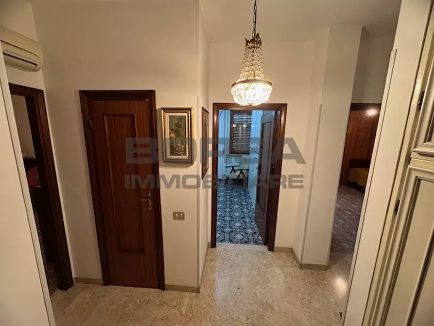 Immagine 10 di Pentalocale in vendita  in Via degli Scarronzoni 5 a Livorno