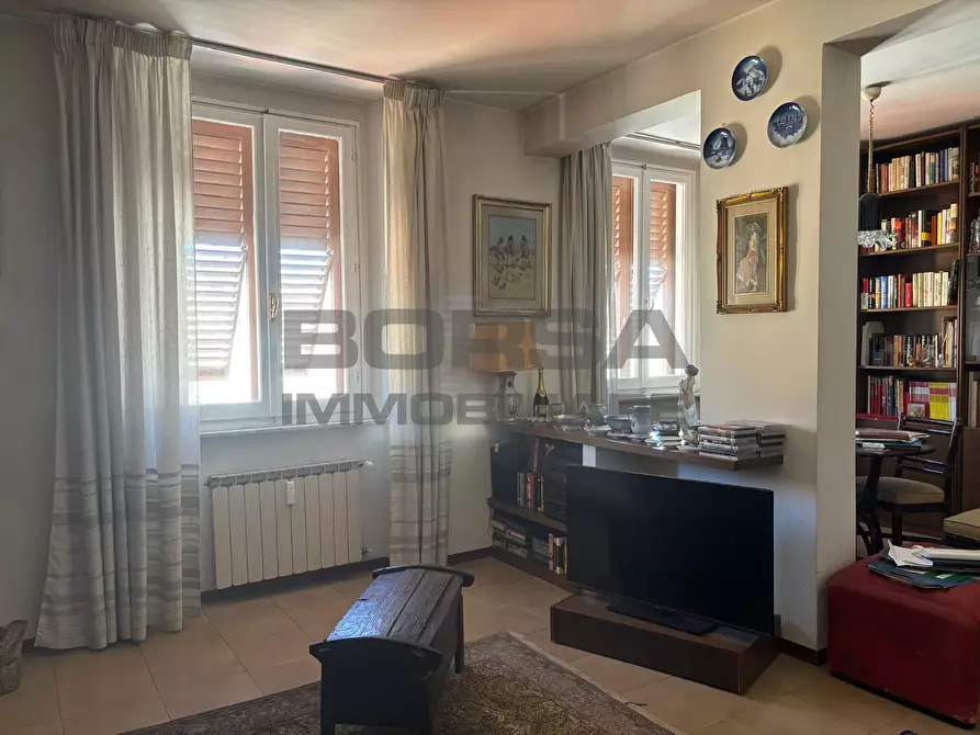 Immagine 11 di Pentalocale in vendita  in Via Enrico Mayer 67 a Livorno