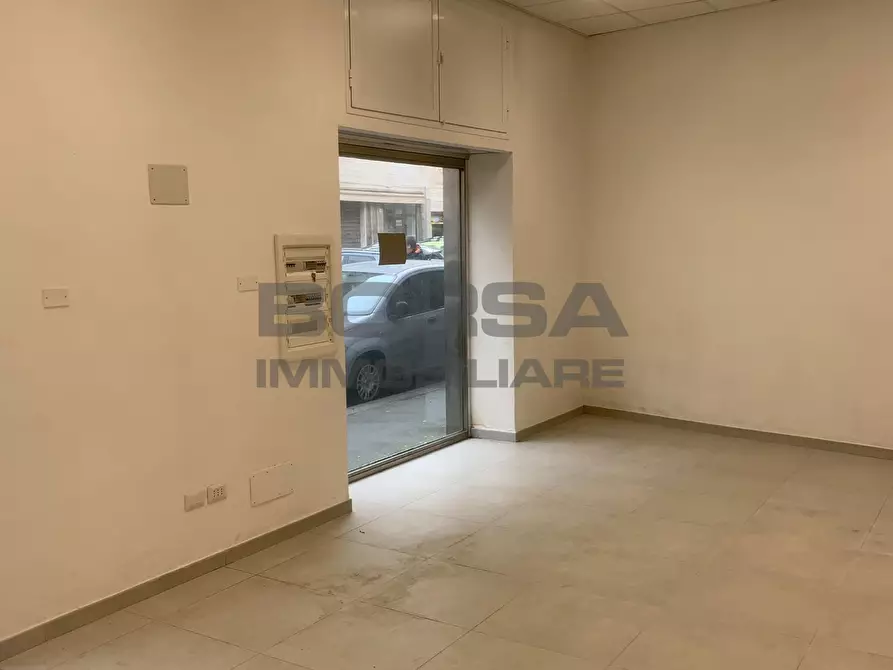 Immagine 8 di Capannone industriale in vendita  in Via Buontalenti 10 a Livorno