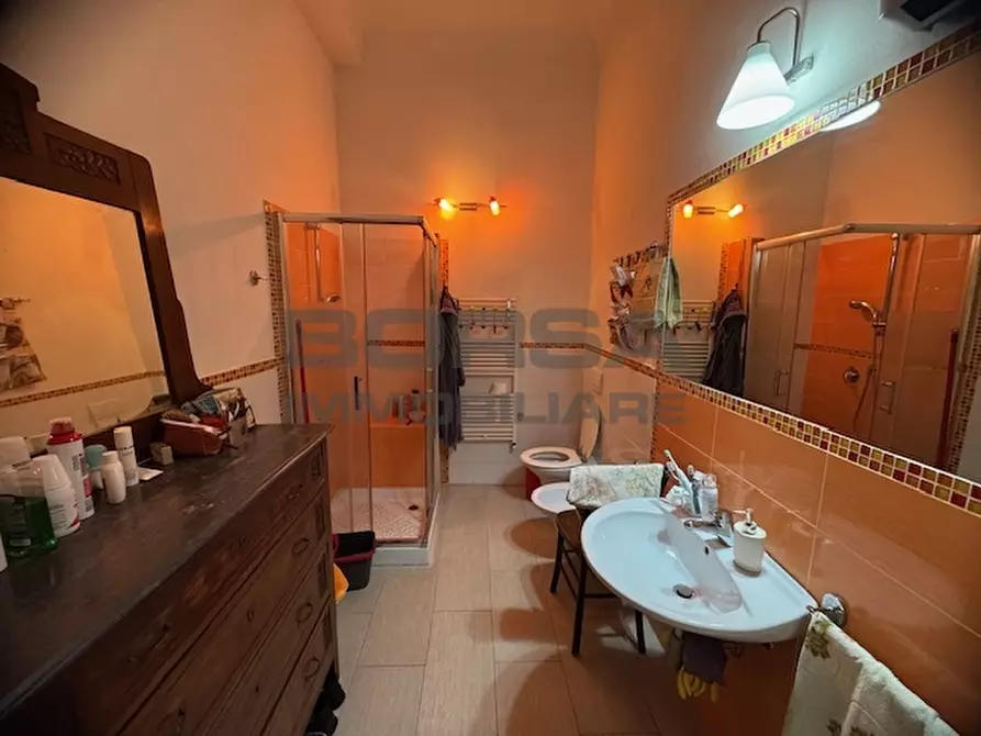 Immagine 14 di Quadrilocale in vendita  in Borgo dei Cappuccini 80 a Livorno