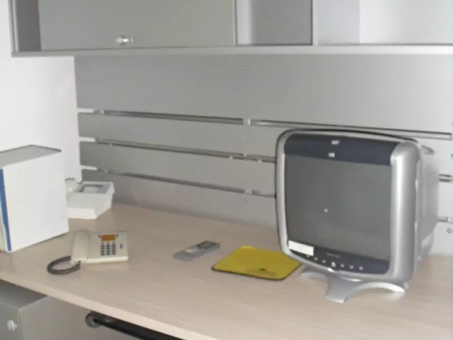 Immagine 8 di Ufficio in affitto  a Ragusa