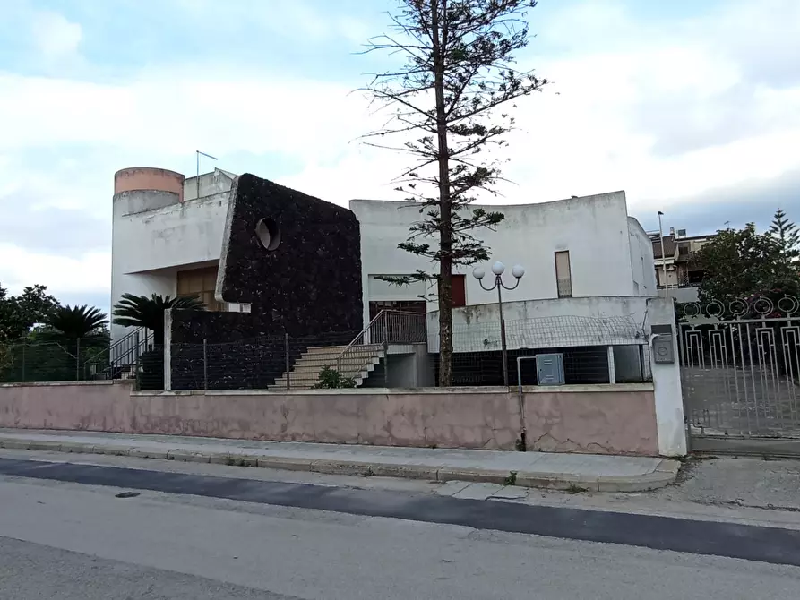 Immagine 31 di Villa in vendita  a Comiso