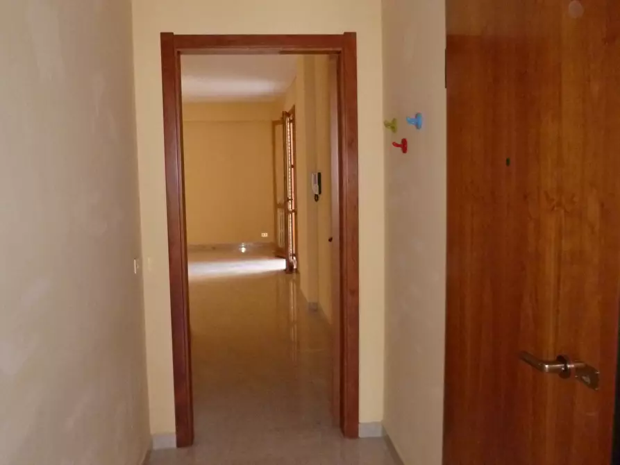 Immagine 10 di Pentalocale in vendita  a Ragusa