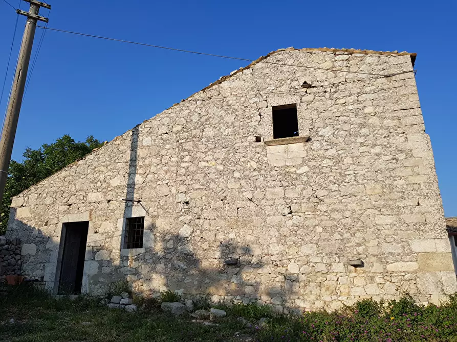 Immagine 2 di Rustico / casale in vendita  a Ragusa