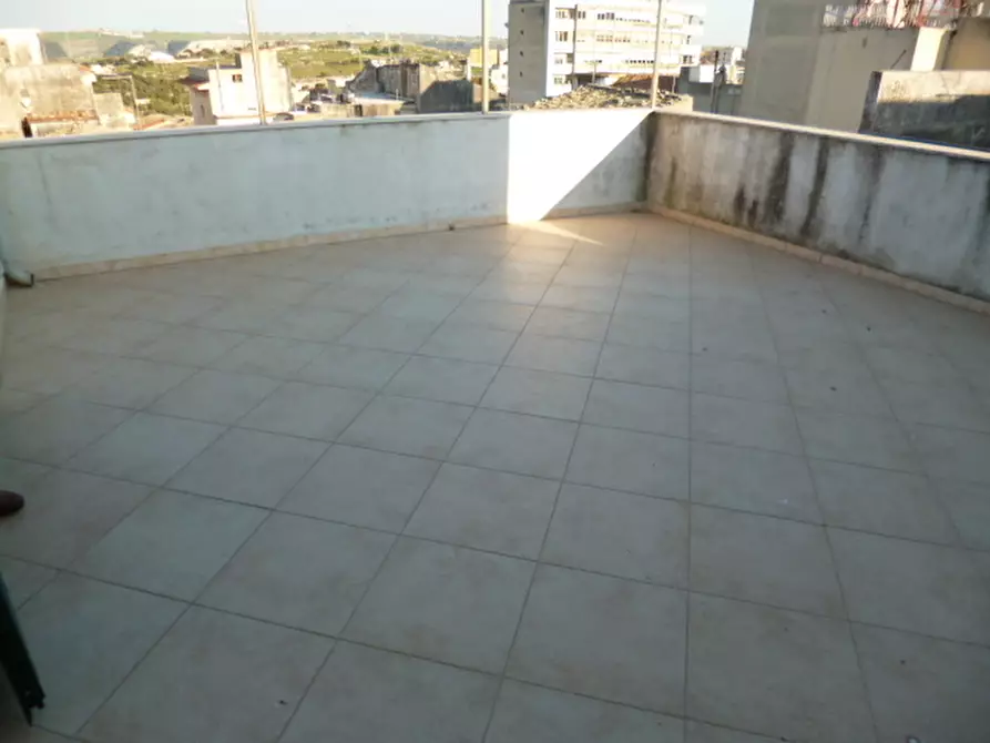 Immagine 6 di Bilocale in affitto  a Ragusa