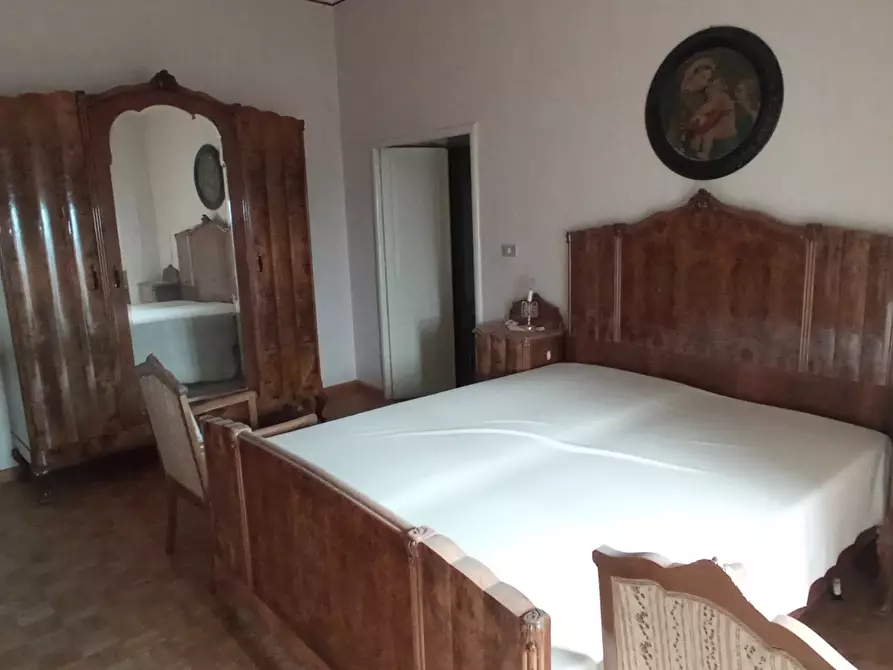 Immagine 17 di Casa indipendente in vendita  a Chiaramonte Gulfi