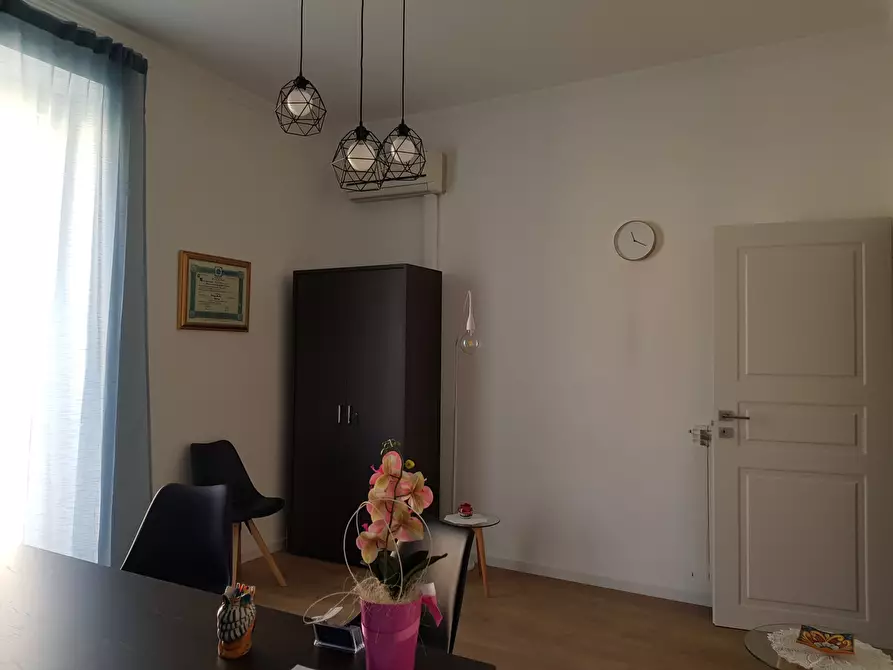 Immagine 5 di Quadrilocale in vendita  a Ragusa