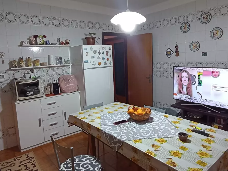 Immagine 4 di Trilocale in vendita  a Ragusa