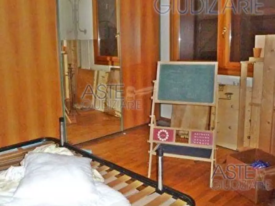 Immagine 6 di Rustico / casale in vendita  a Ravenna