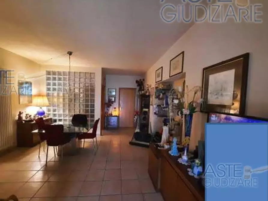 Immagine 1 di Casa trifamiliare in vendita  a Poggio Torriana