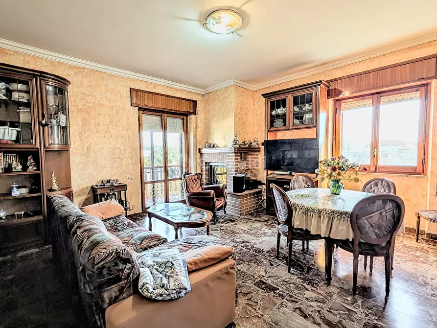 Immagine 51 di Villa in vendita  in Via Granieri 56 a Nettuno