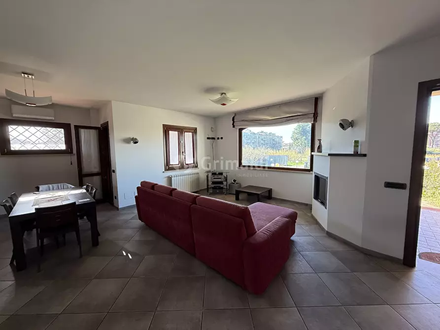 Immagine 14 di Casa bifamiliare in affitto  in Via Tagliamento 18 a Nettuno