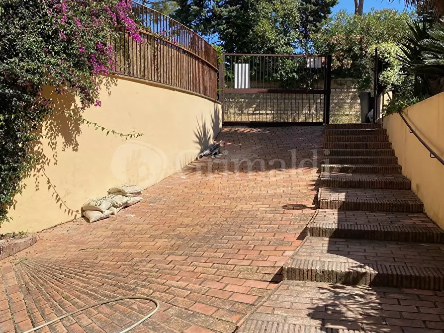 Immagine 15 di Garage in vendita  in VIA PEGASO 2 a Anzio