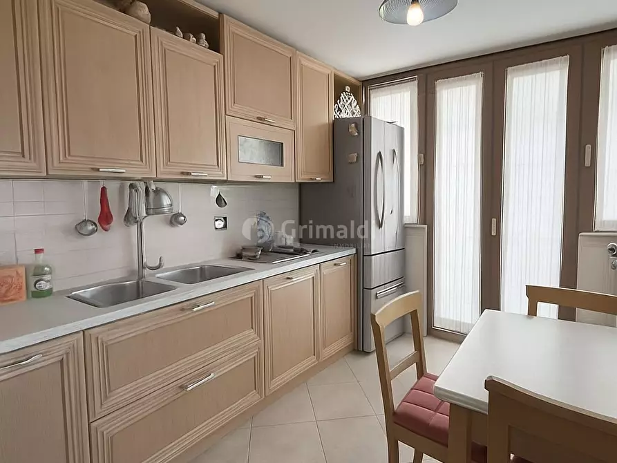 Immagine 6 di Casa bifamiliare in vendita  in Via Casal di Claudia 84 a Anzio