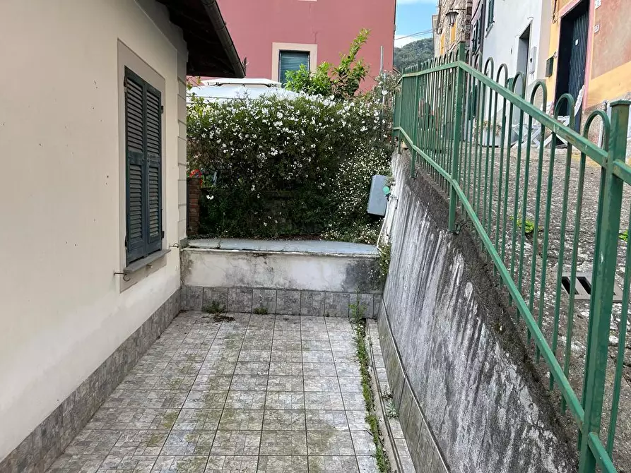 Immagine 23 di Casa indipendente in vendita  in Via Carotole 7 a Castiglione Chiavarese