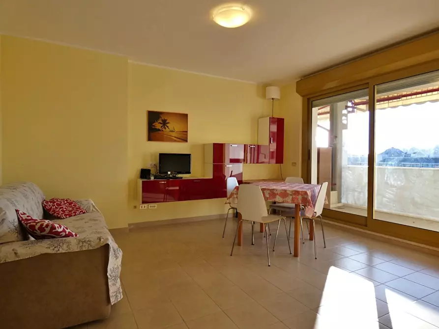 Immagine 9 di Bilocale in affitto  in Via Eraldo Fico 60 a Sestri Levante