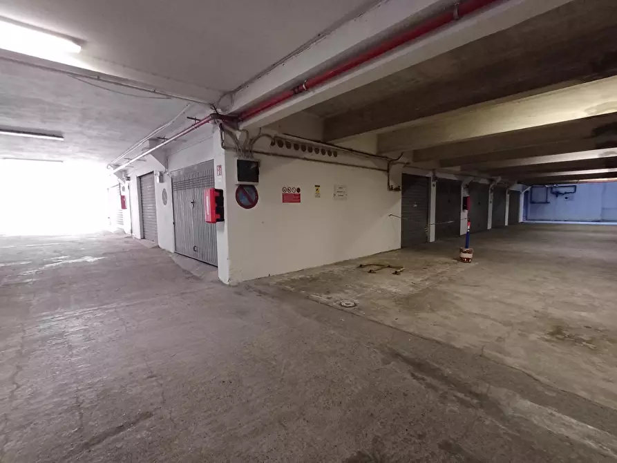 Immagine 14 di Trilocale in vendita  in Via Novara 2 a Sestri Levante