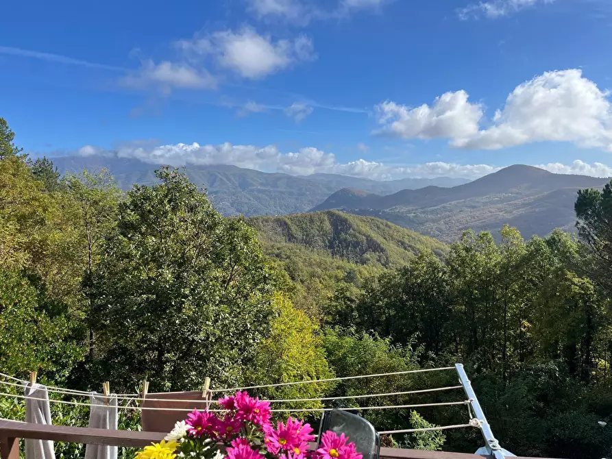 Immagine 2 di Bilocale in vendita  in Villaggio la Crocetta Tavarone 6 a Maissana