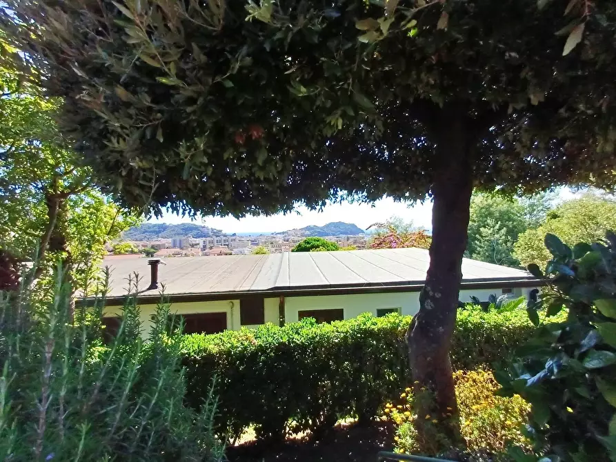 Immagine 11 di Monolocale in vendita  in Via Olanda 159 a Sestri Levante