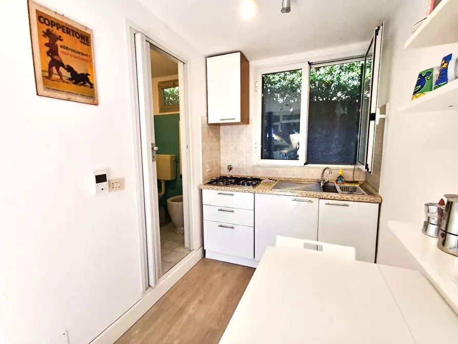 Immagine 14 di Monolocale in vendita  in Via Olanda 159 a Sestri Levante