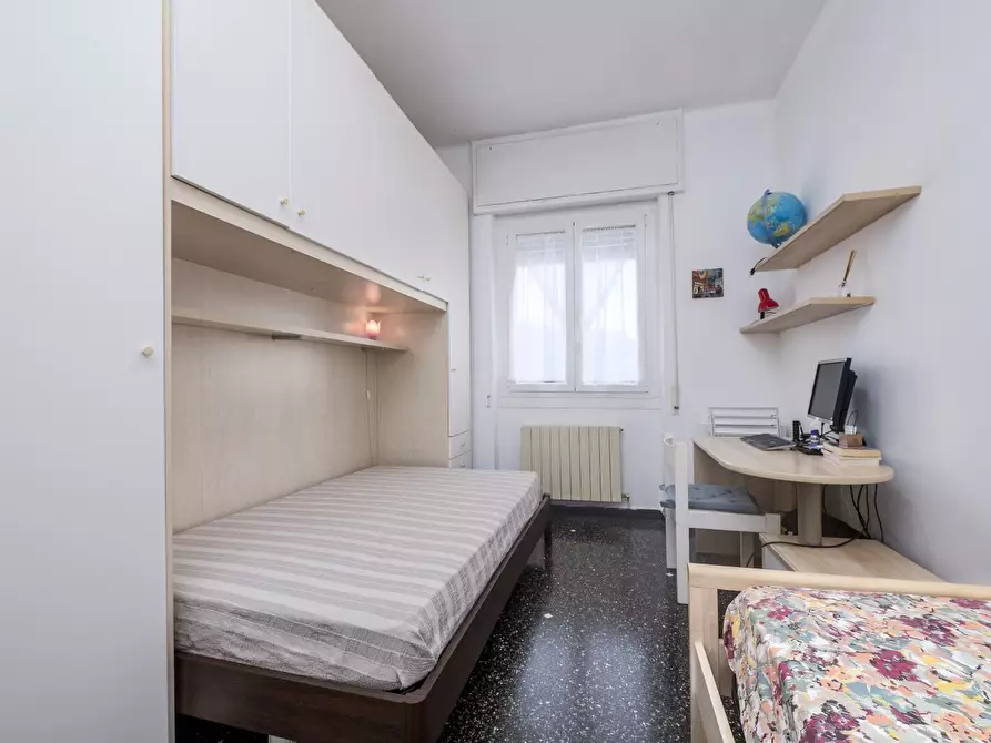 Immagine 12 di Appartamento in vendita  in Via Piacenza 2 a Sestri Levante