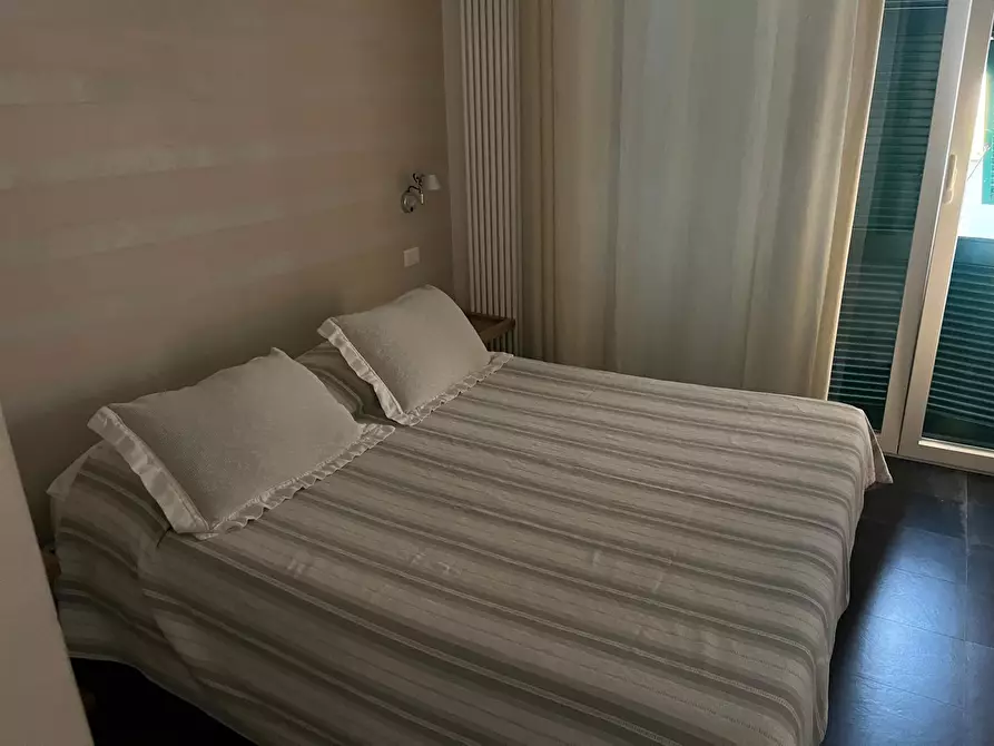 Immagine 15 di Affittacamere in vendita  in Via Padre Semeria 9 a Monterosso Al Mare