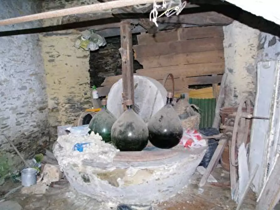 Immagine 26 di Rustico / casale in vendita  in Via dei Cogorno 110 a Cogorno