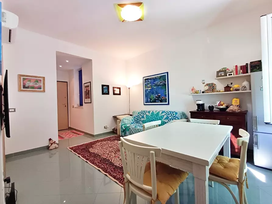 Immagine 2 di Trilocale in vendita  in Via Novara 2 a Sestri Levante