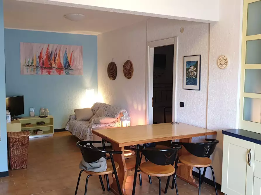 Immagine 6 di Trilocale in vendita  in Via Battaglione I. Zinara 2 a Deiva Marina
