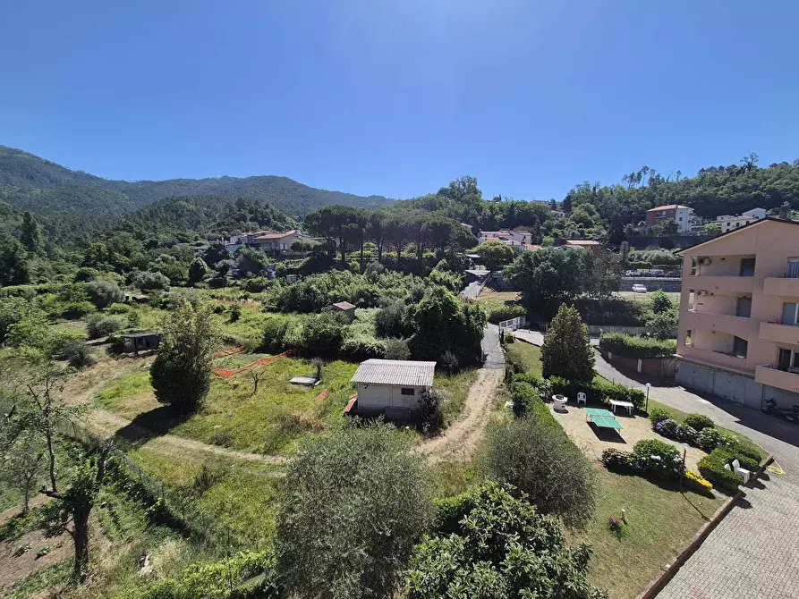 Immagine 14 di Bilocale in vendita  in Via Aldo Moro 60 a Deiva Marina