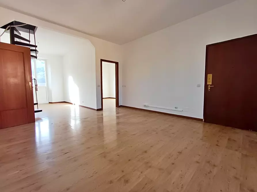 Immagine 8 di Appartamento in vendita  in Via Nazionale 570 a Sestri Levante