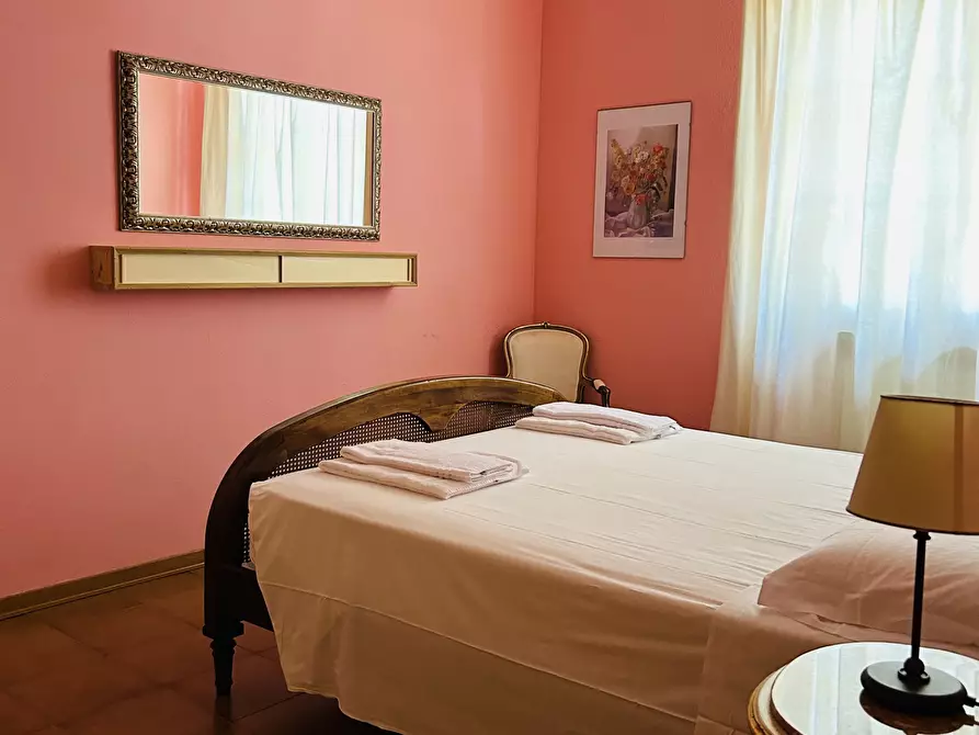 Immagine 12 di Trilocale in vendita  a Rosignano Marittimo