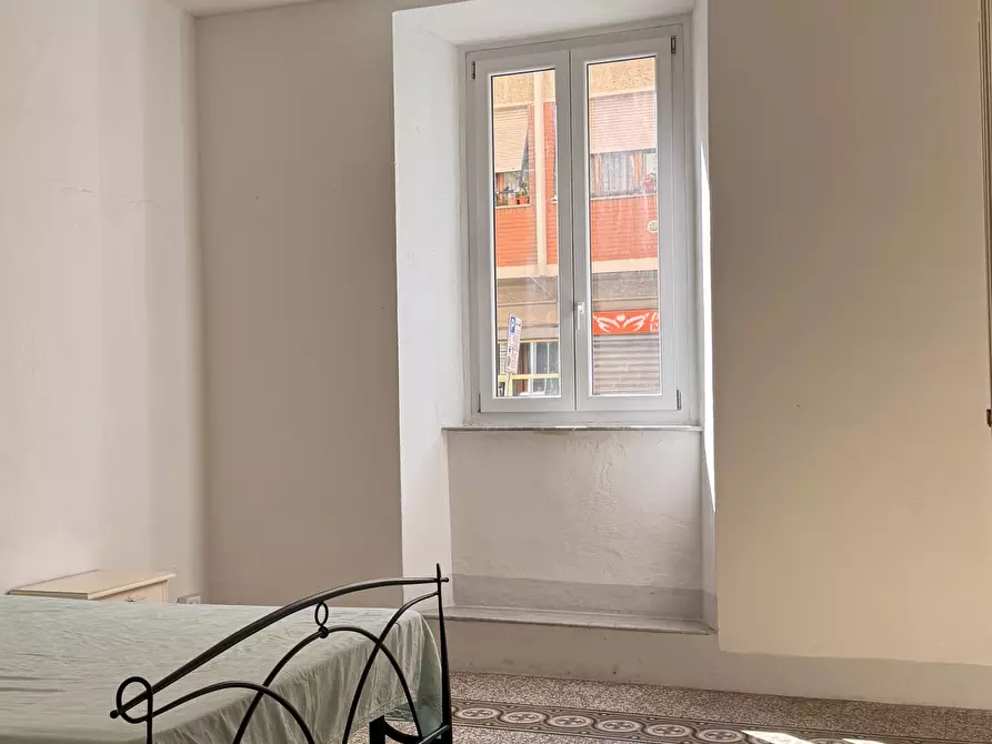 Immagine 9 di Pentalocale in affitto  a Livorno