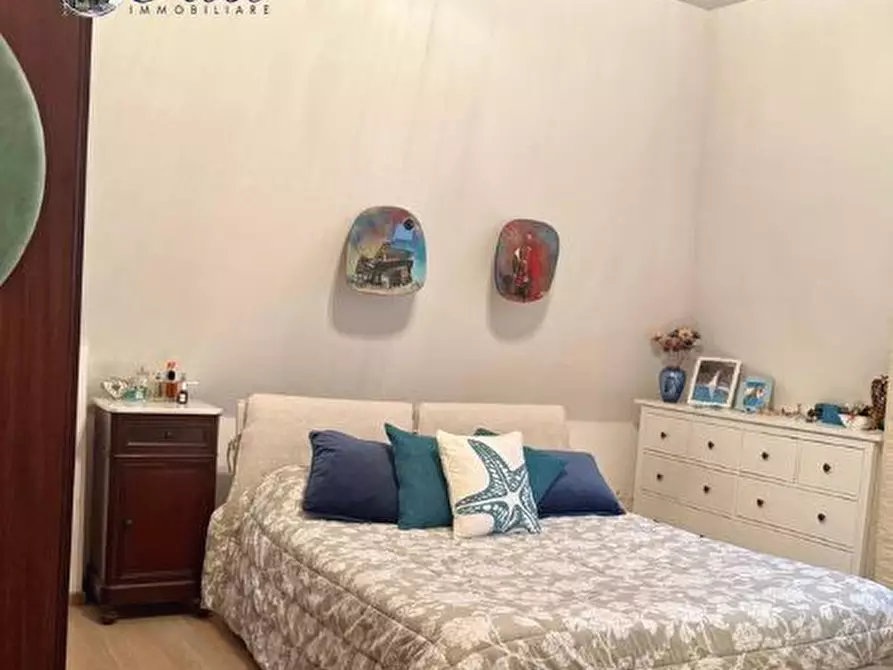 Immagine 17 di Attico in vendita  a Livorno