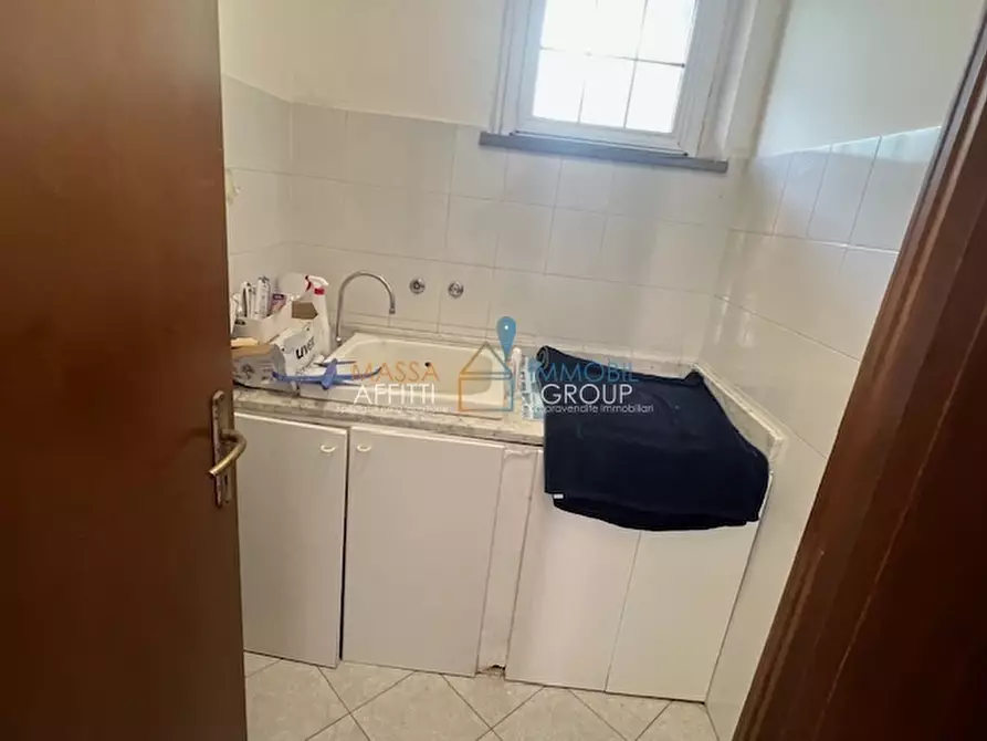 Immagine 23 di Casa bifamiliare in vendita  in Via Pontremoli 7 a Massa